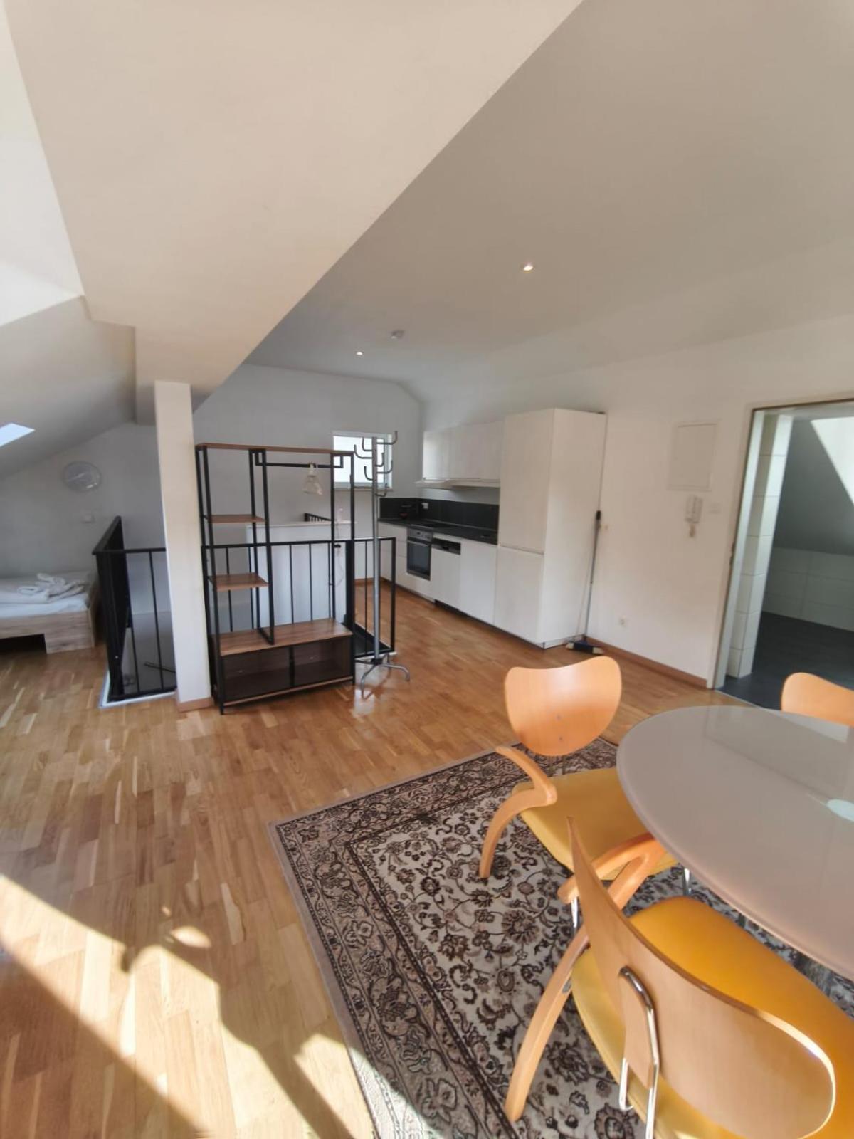 Ferienwohnungen Loft In Telfs Exterior photo