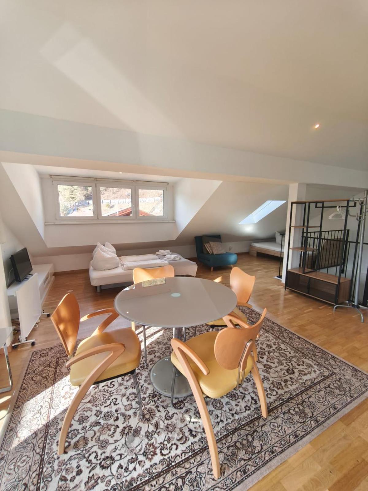 Ferienwohnungen Loft In Telfs Exterior photo